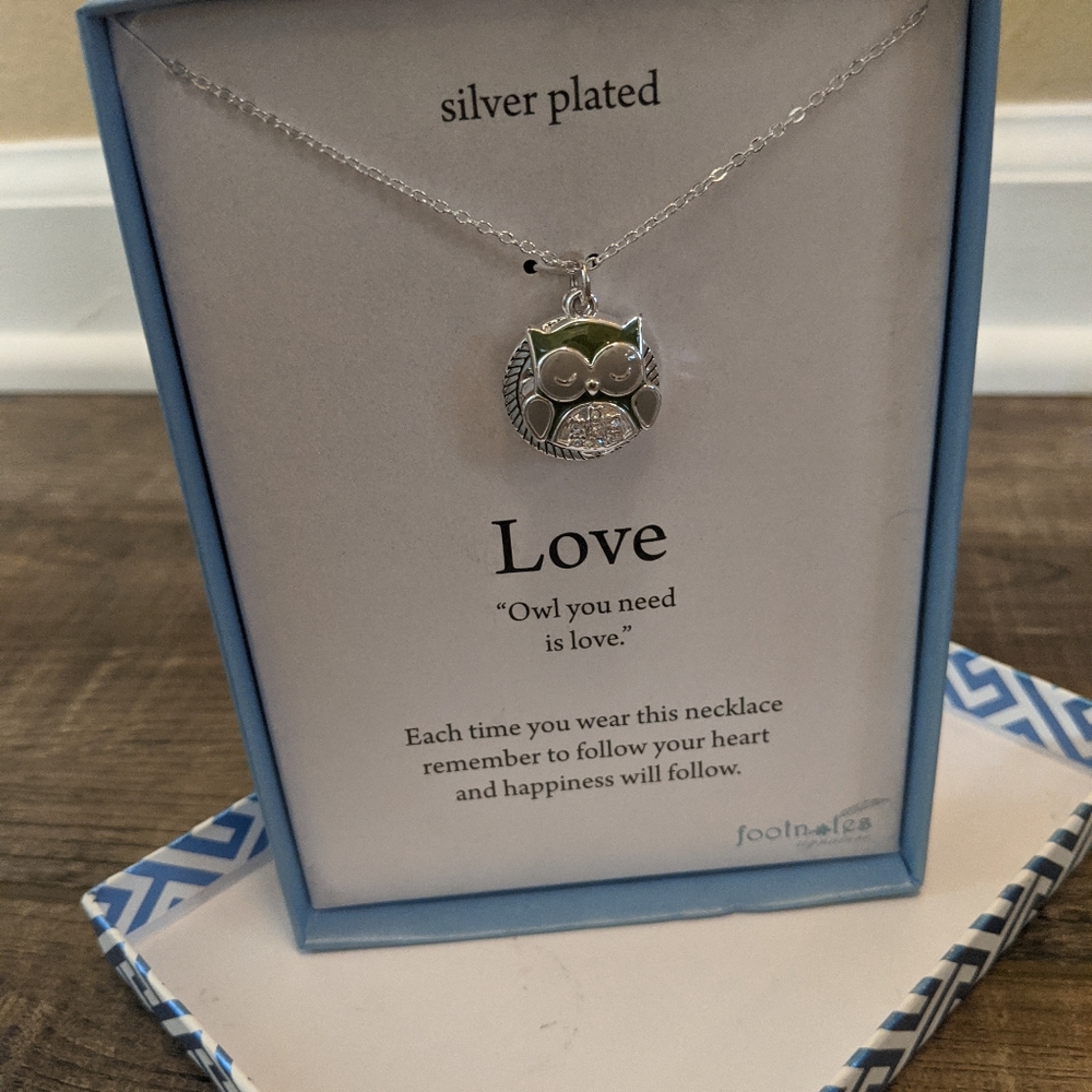 Silver owl necklace